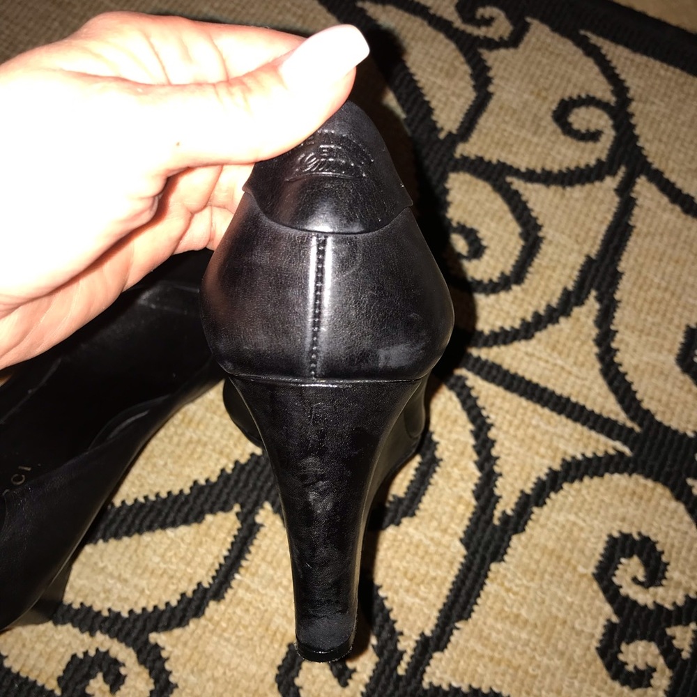 Gucci wedge open toe shoes size 61/2 - Picture 3 of 8